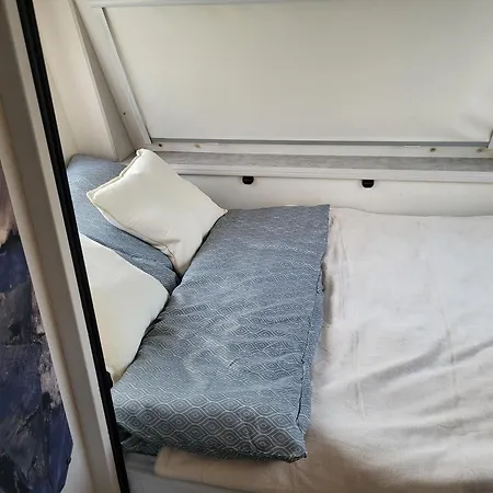 Kempovani S Vyhledem Na Hrady * Zdice